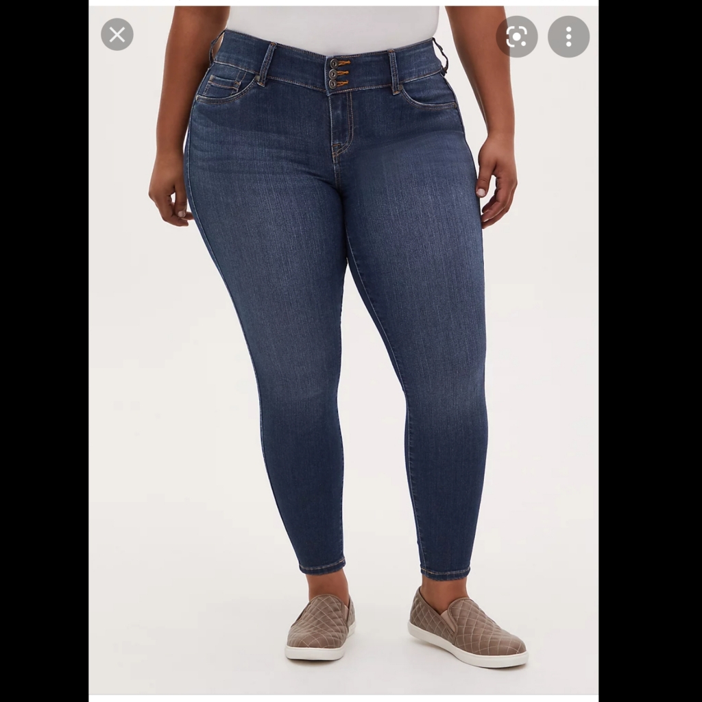Torrid Skinny Jeans 22s